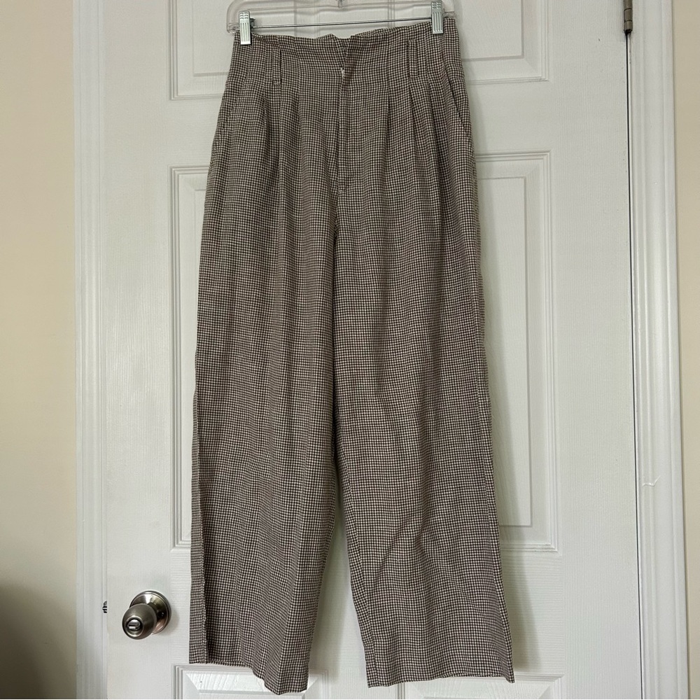 4/$20 Brown Gingham Straight Leg Pants